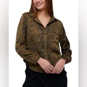 Bella Dahl Brown Sheer Snake Print Fall Ultra Soft Rayon Button Down Shirt Sz M